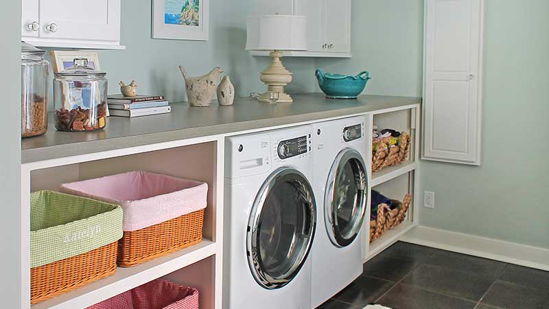 Custom built-in laundry room cabinetry